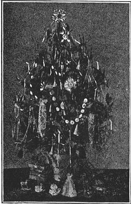 Fig. 183&mdash;The Christmas tree with home-made decorations.