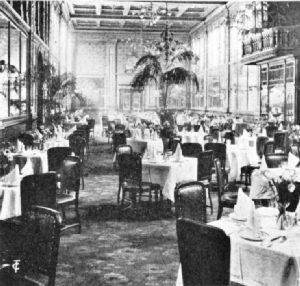 Caf&eacute; Monico. Piccadilly Circus, London